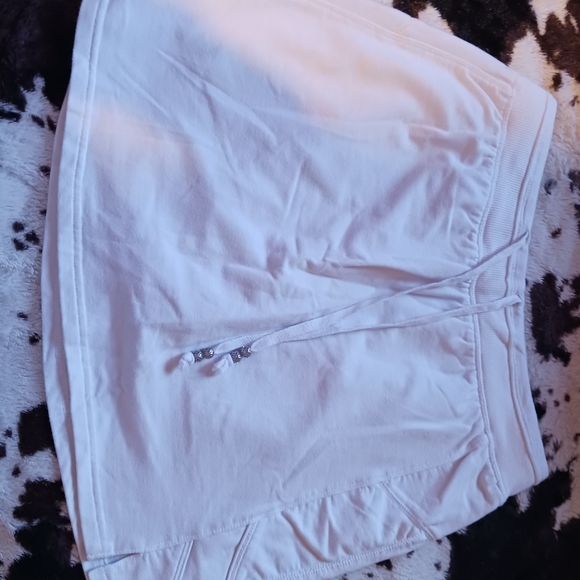 3 Green Tea Cotton Skorts Size M - Picture 2 of 16